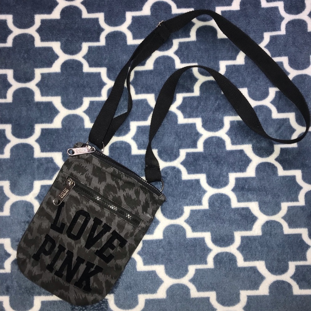 Victoria’s Secret PINK small travel crossbody bag